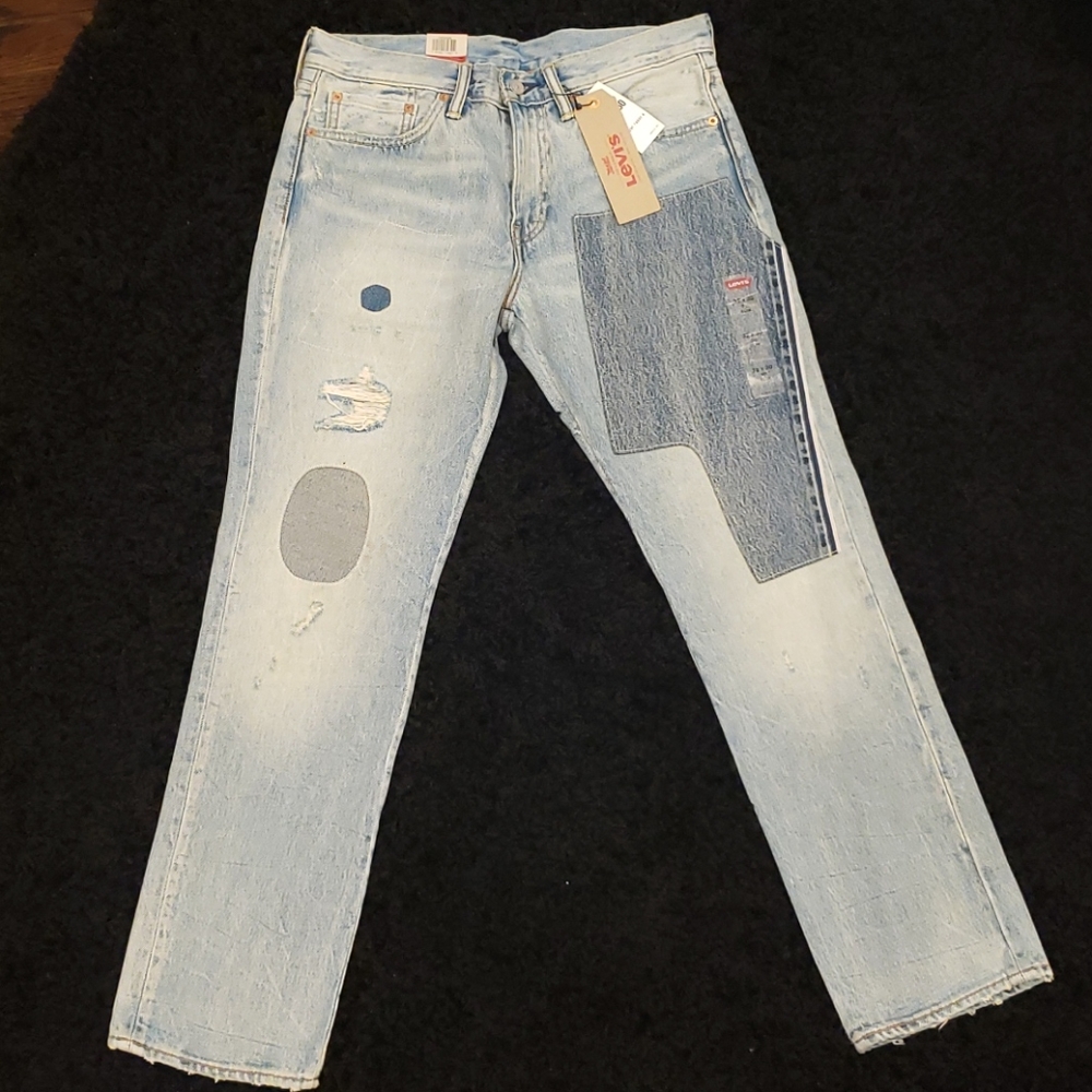 Men's NWT Levi 501 w/Patches Denim Jeans-32×30